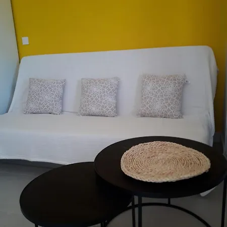Appartement : Cosy 9 Min From The Blanes