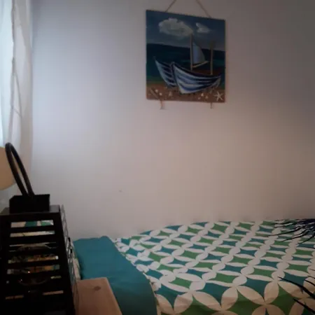 : Cosy 9 Min From The Appartement
