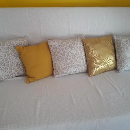 : Cosy 9 Min From The Appartement Blanes