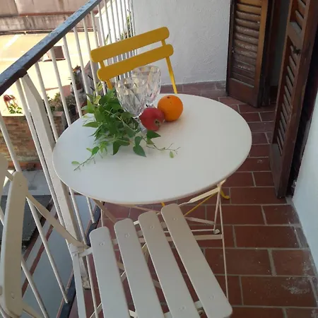 Appartement : Cosy 9 Min From The Blanes